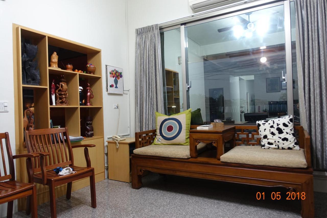 Fu Courtyard Homestay Csiaji Kültér fotó